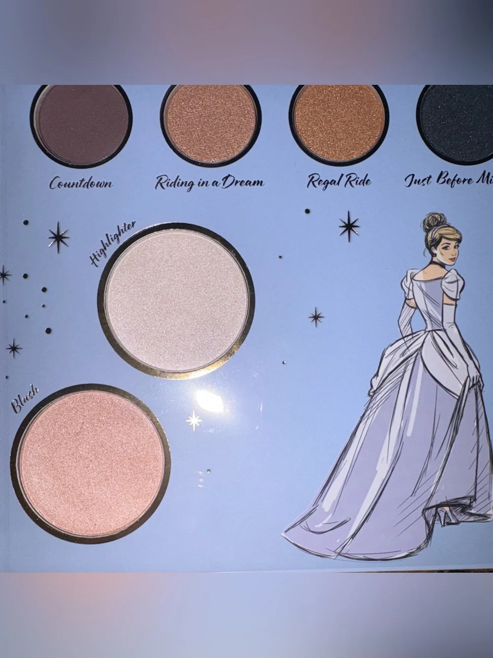 Taste Beauty x Disney Cinderella Eyeshadow and Face Palette collectible design